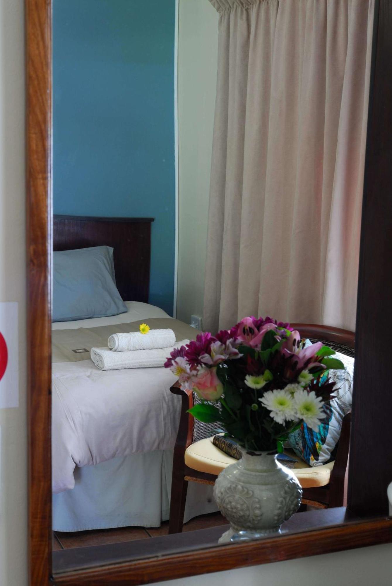 Cycas Guest House Malalane Exterior photo